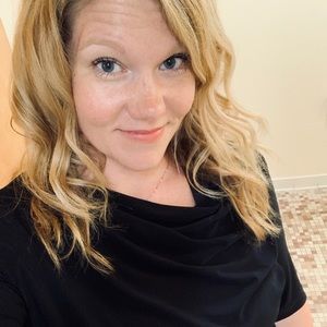 Meet your Posher, Stephanie